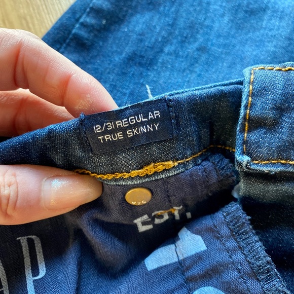 Gap True Skinny Denim Jean - Picture 5 of 8